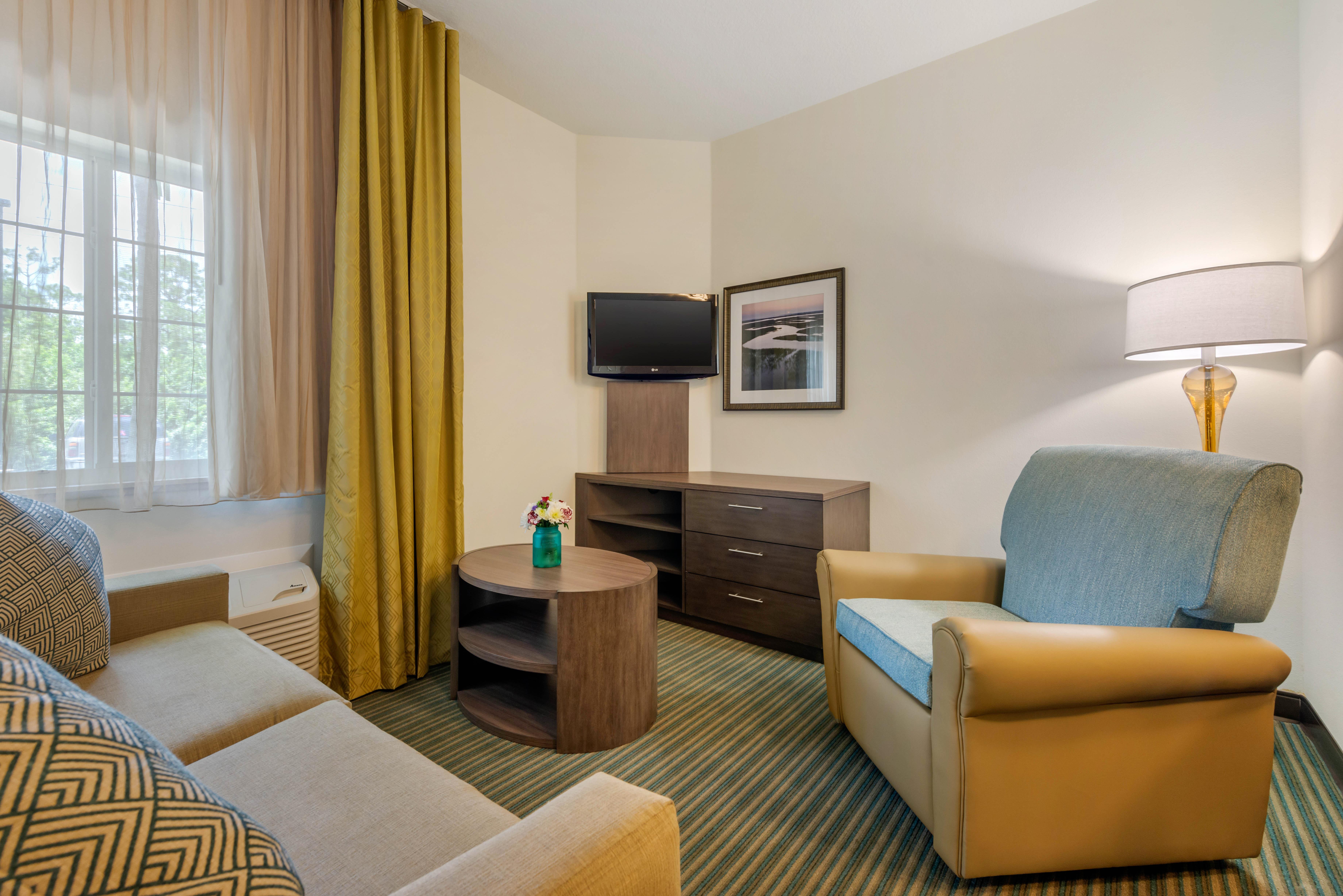 Candlewood Suites Fort Myers/Sanibel Gateway By Ihg Buitenkant foto